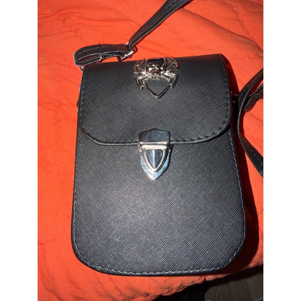 Skull Spider Goth Alt Crossbody Bag Womens Small Black Excellent